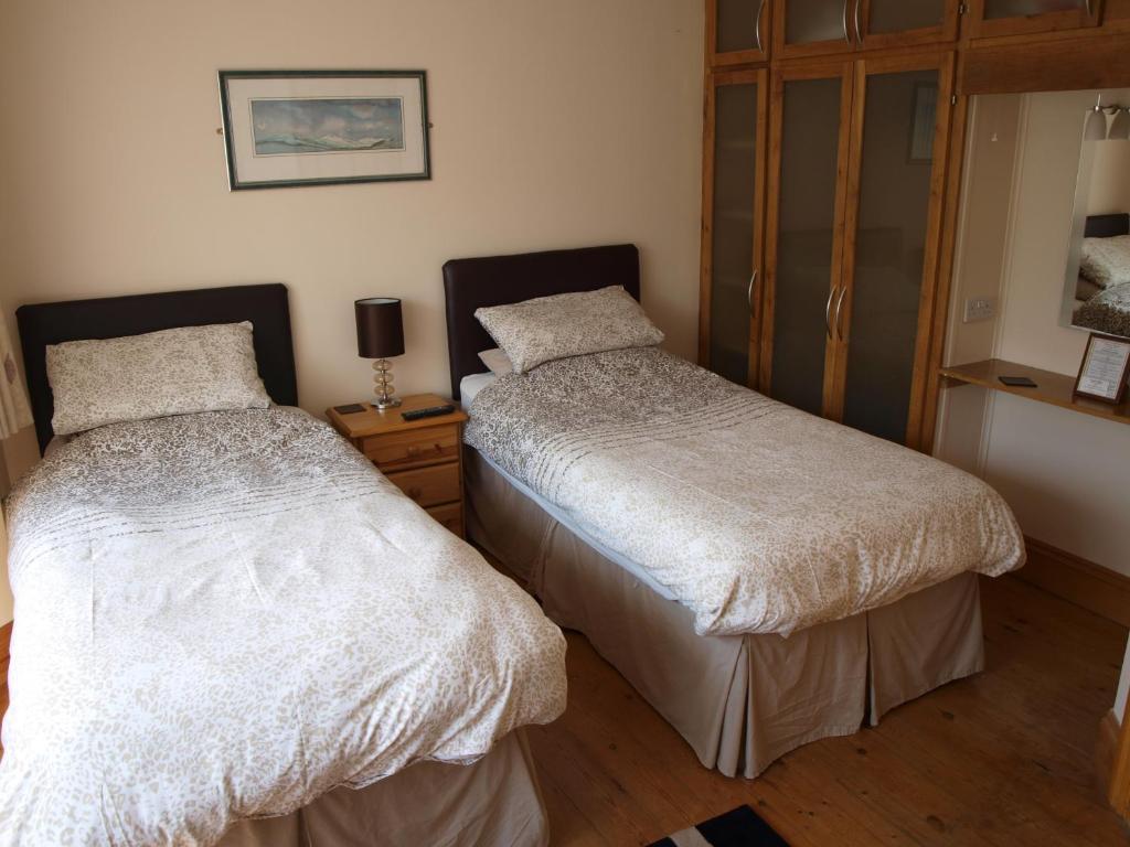 Coed Y Bryn Bed and Breakfast Cardigan Pokój zdjęcie